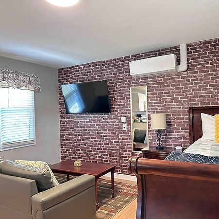 E3 Centrally Located In Carytown Fully Fenced Richmond Exterior foto